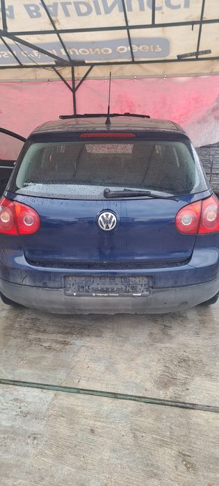 Vând haion spate vw golf 5 berlina fara rugina