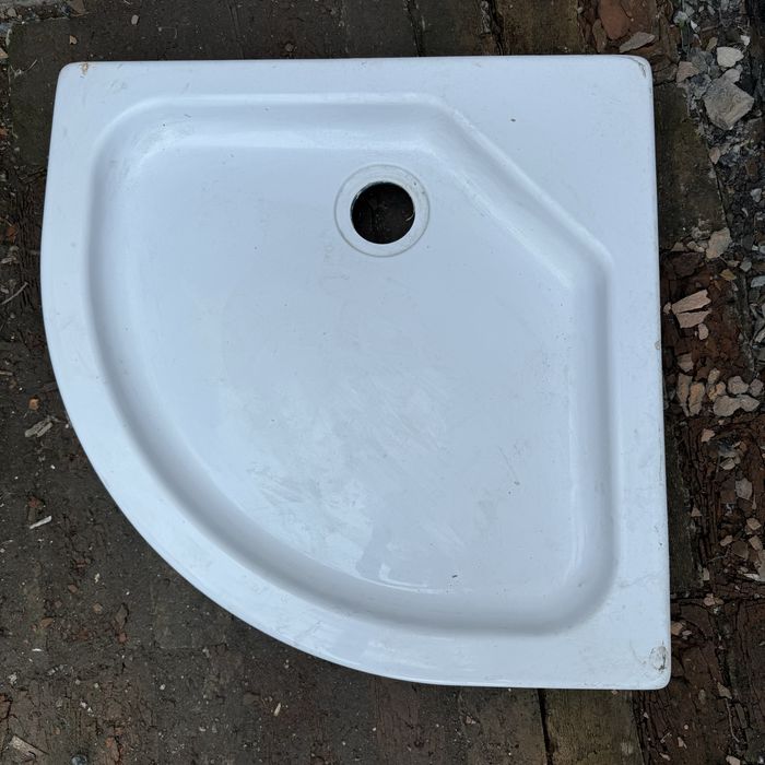 Душевой поддон 80*80