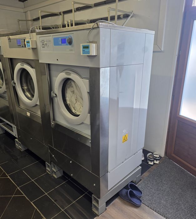Професионална пералня Electrolux 14 кг