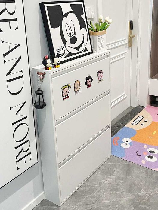 Po‘lat poyabzal shkafi/Joy tejovchi metall poyabzal shkafi