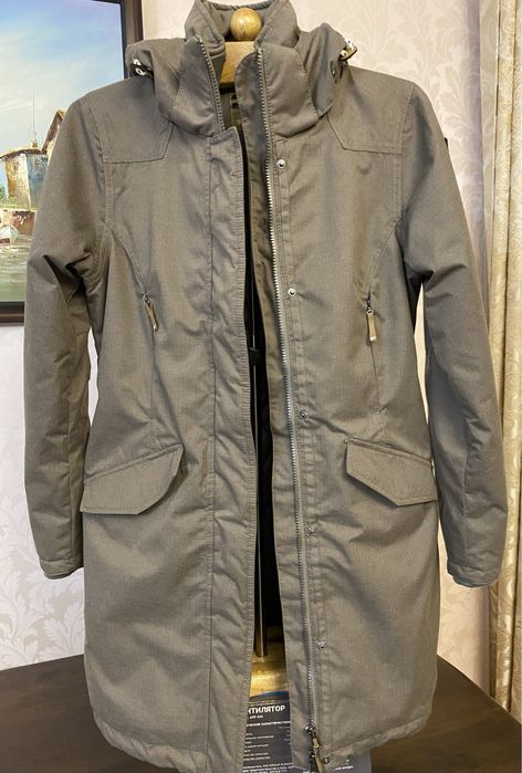 Продам финский пуховик