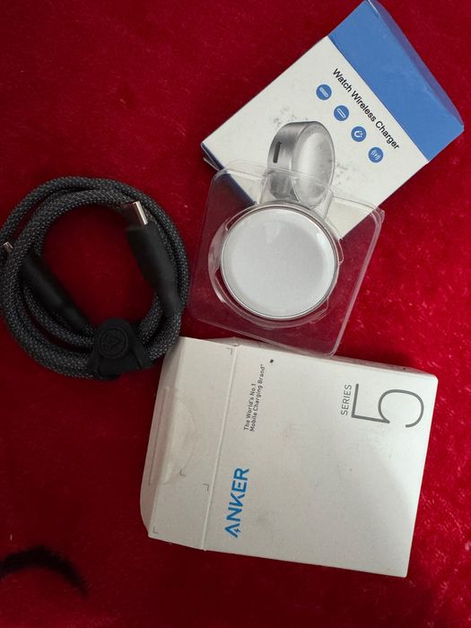 Încărcător wireless Watch