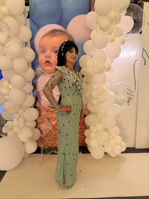 Vand rochie nasa