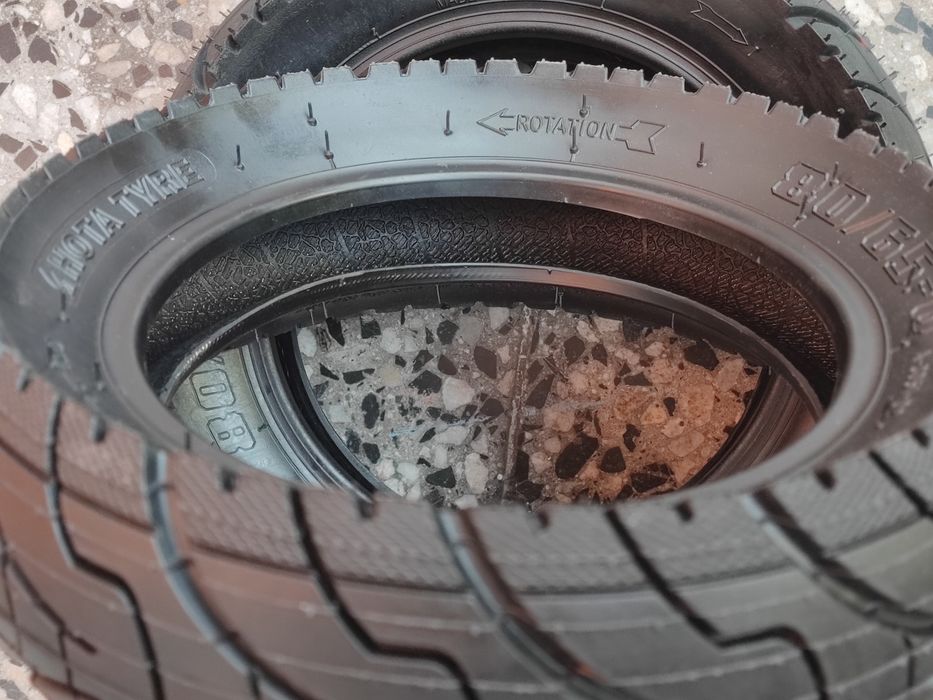 Продавам нови висококачествени гуми за тротинетка размер 80/65-6 за ел