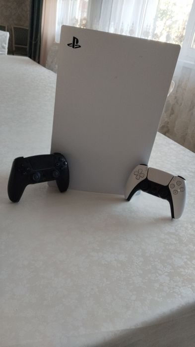 Продается Playstation 5