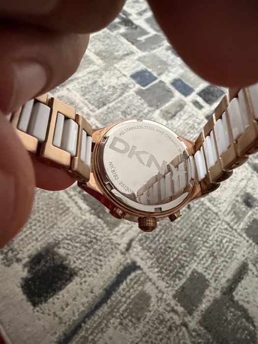Ceas DKNY  ca nou
