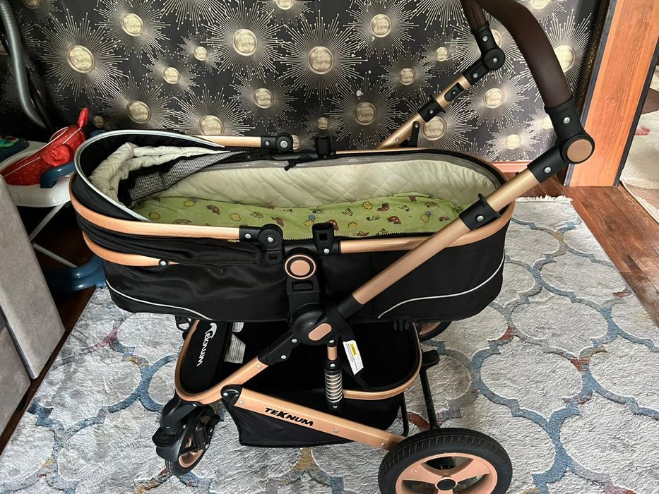 Продам коляску и ходунки