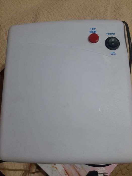 Лампа для маникюра