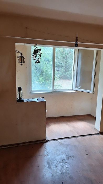 Продава се Едностаен апартамент в Бургас, Славейков - 41 кв.м за 1781 €/кв.м - Снимка #1