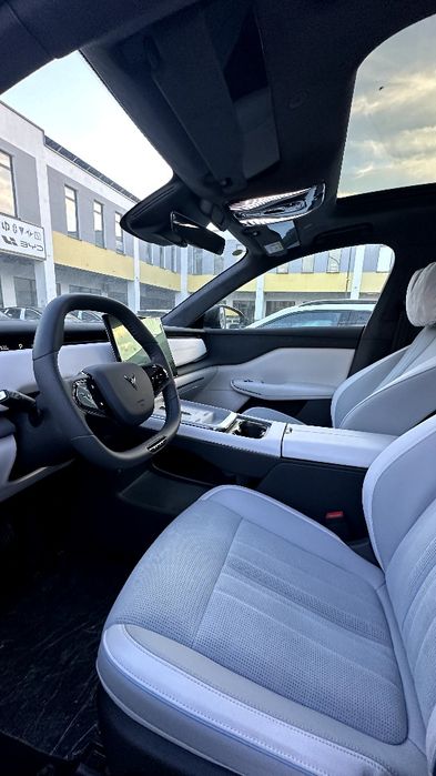 Voyah courage 570km Elektr