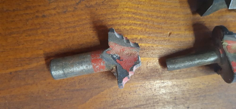 професионални фрезери за дърво 21бр различни шарки 14мм