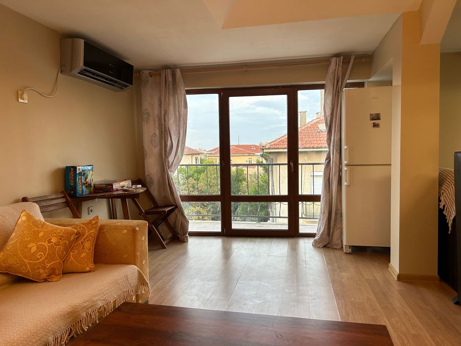 Дава се под наем Двустаен апартамент в Хасково, Център - 68 кв.м за 70000 € - Снимка #5