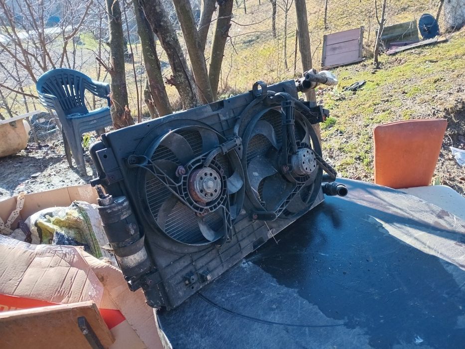 Vand piese auto de golf 4