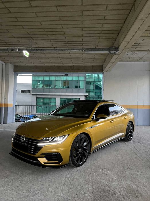 Volkswagen Arteon R-Line 240cp 4Motion Full Option