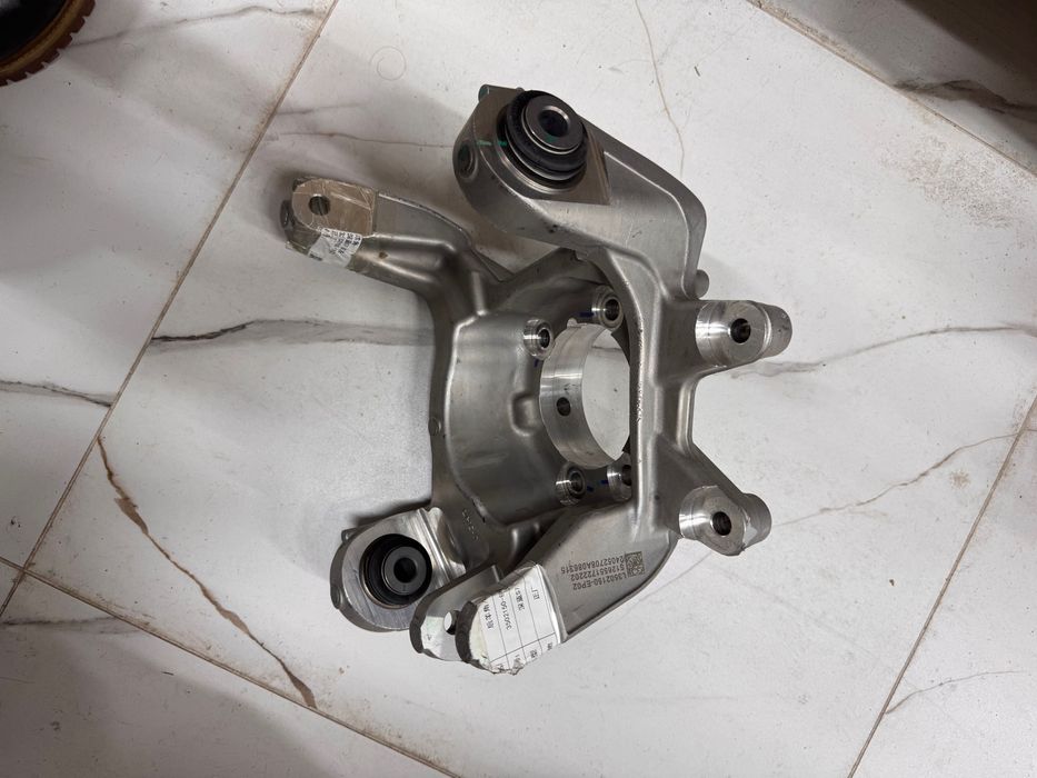 Цафа , Поворотный кулак Deepal S07