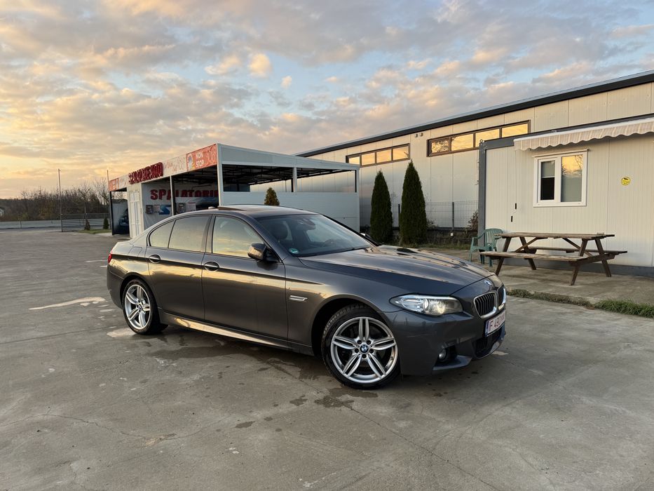 Bmw 530 2016 M Paket/X drive/trapa/soft close/distronic/garantie 2 ani