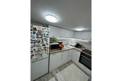 Продава се Къща в Търговище, Център - 170 кв.м за 930 €/кв.м - Снимка #16