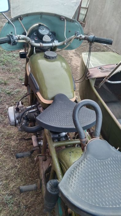 Продам Урал с прицепом