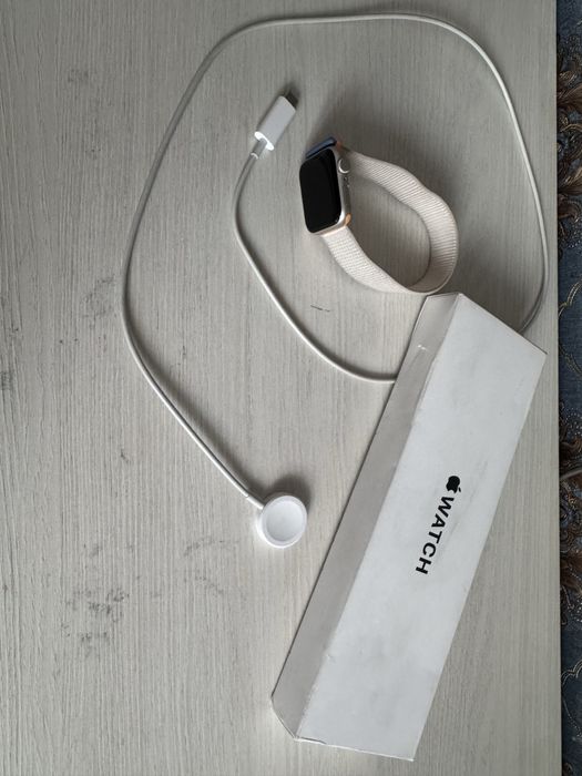 Продам APPLE WATCH SE2 40mm