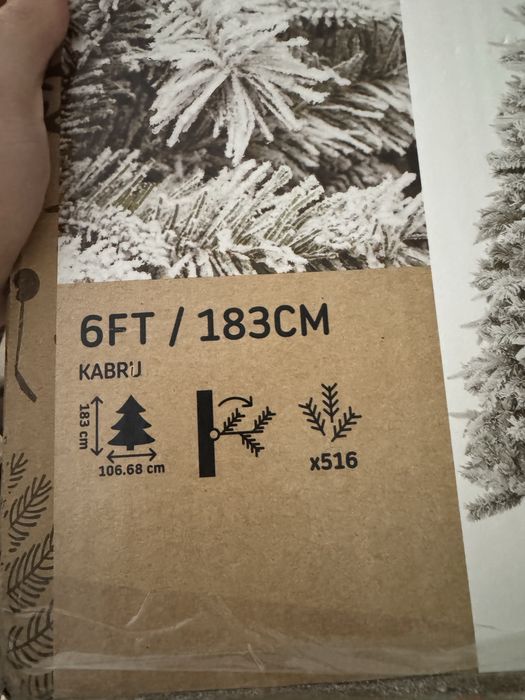 Brad artificial de Crăciun