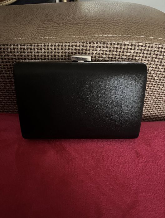 Продам сумку вечернюю