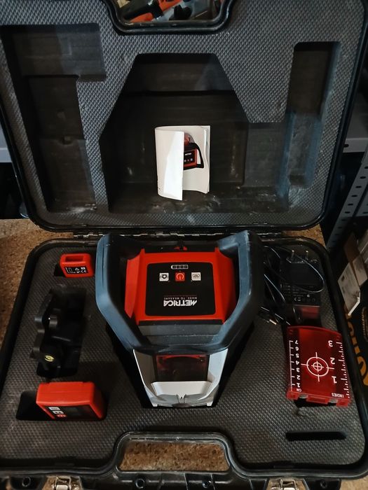 Laser  rotativ metrica