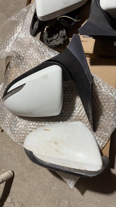 Зеркало Hyundai accent