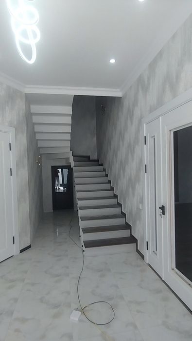 Бахор ресторани набережни винзавод 1,5 сотик 5 хона таёр катеж