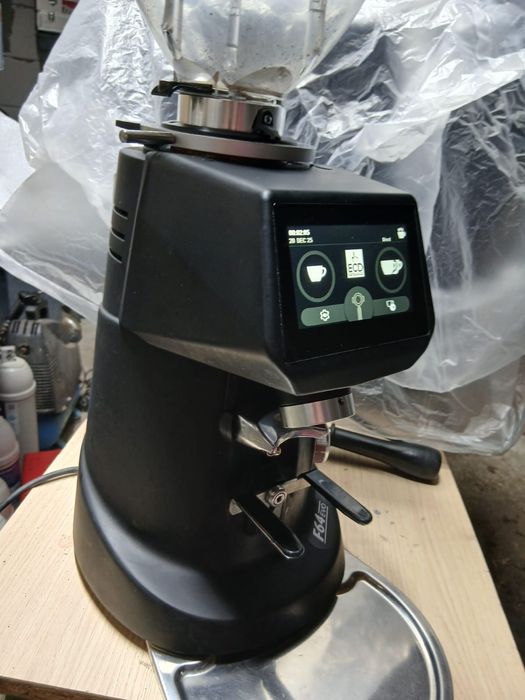 Vând măcinător Fiorenzato F 64 EVO