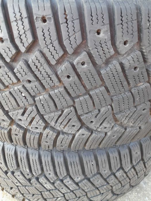 Продава гуми 255 60 18 цола,Континентал