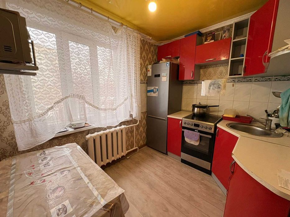 Сдам 2 ком квартиру 15 мкр Кушербаева 64а