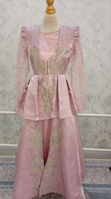 Kelinlar uchun kiyimlar(ansambl)