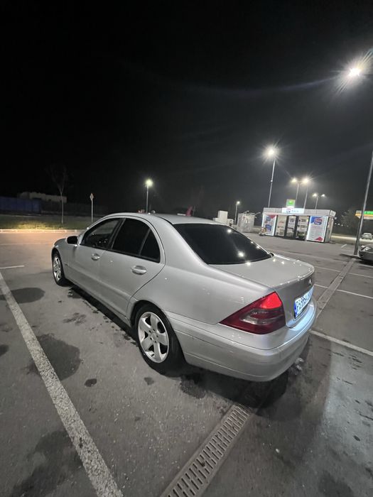 Mercedes w203 c200kompressor цяла