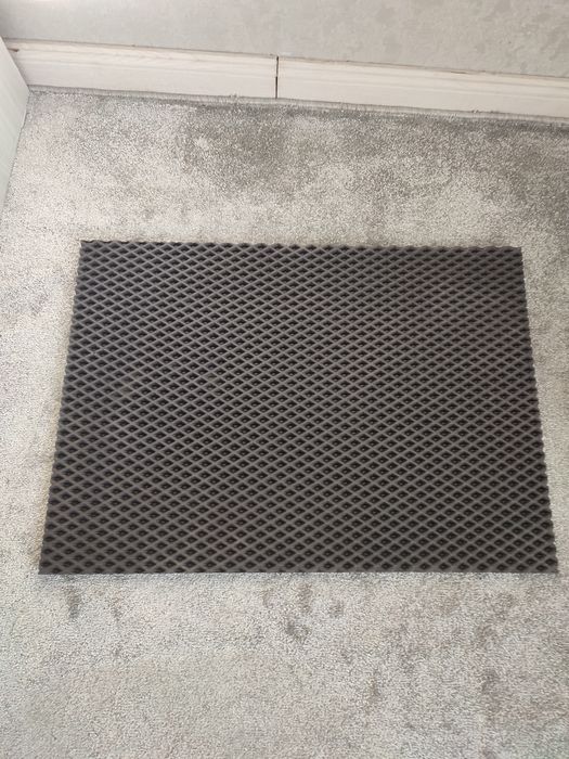 Коврик для порога дома