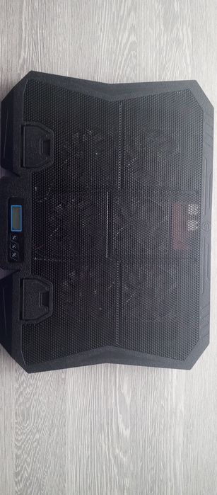 Охлаждение для ноутбука .