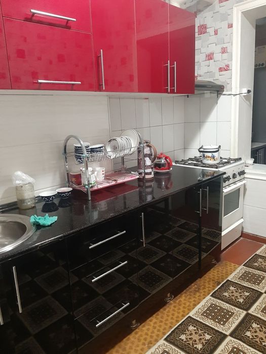 Аския Базар ТЦ НЕКСТ 1в2/2/5 рядом с корзинкой, и Magic City