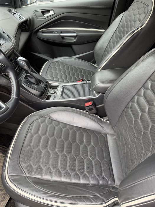 Ford Kuga Vignale 240 к.с. Лизинг Мото Пфое