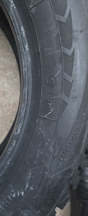 Продам зимний шины