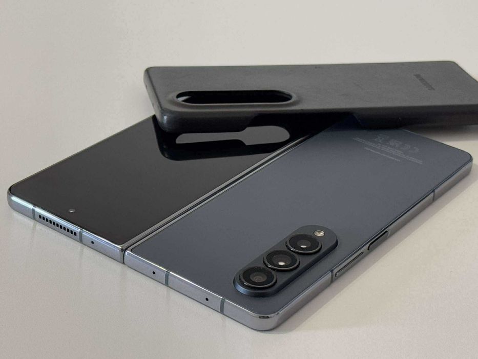 Бартер! Като НОВ! Samsung Galaxy Z Fold 4 Graygreen (Зелен)
