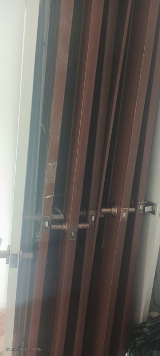 Дверььь. Ььььььььь