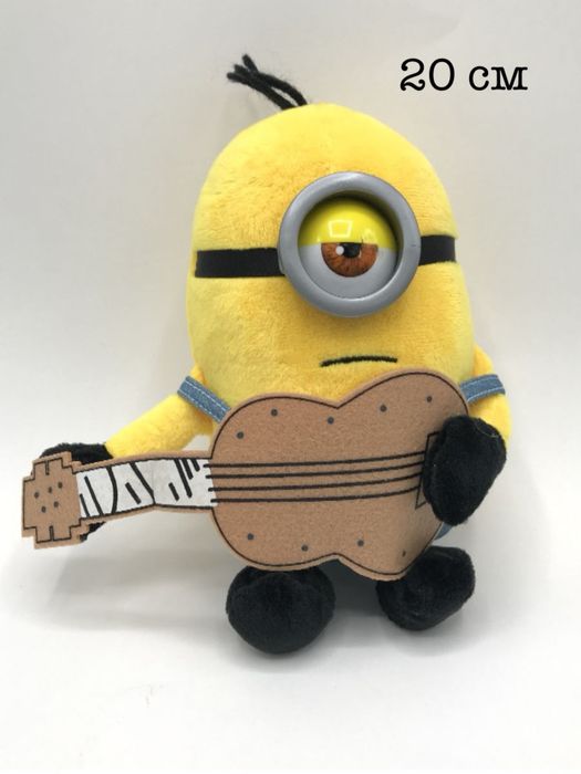 Продам мягкую игрушку миньон