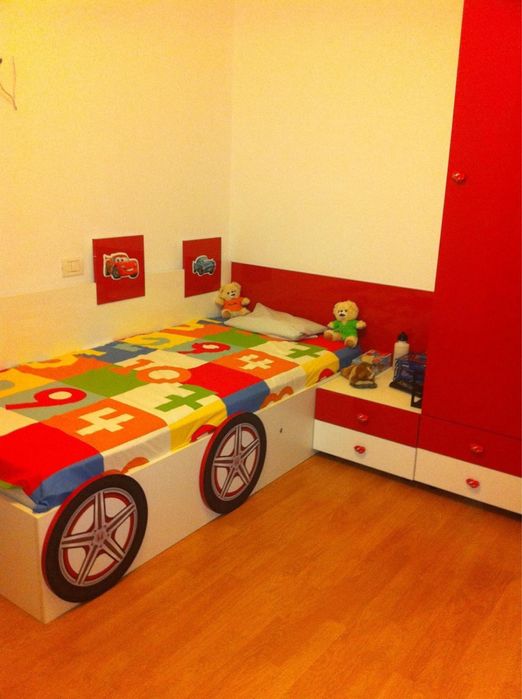 Set mobilier copii Cars din MDF lucios
