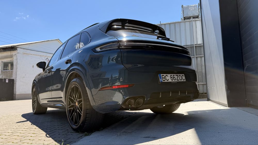 Porche Cayenne S