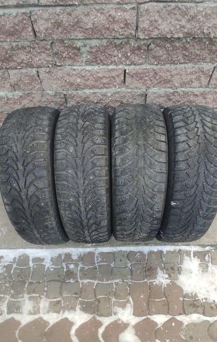 215 60 р16. Комплект