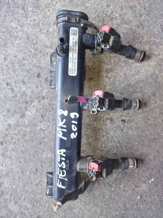 Rampa cu injectoare Ford Fiesta Mk8 motor 1,1 ecoboost,an 2017-2020