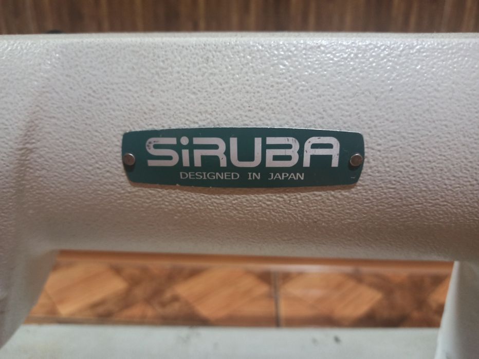 Продам швейную машинку