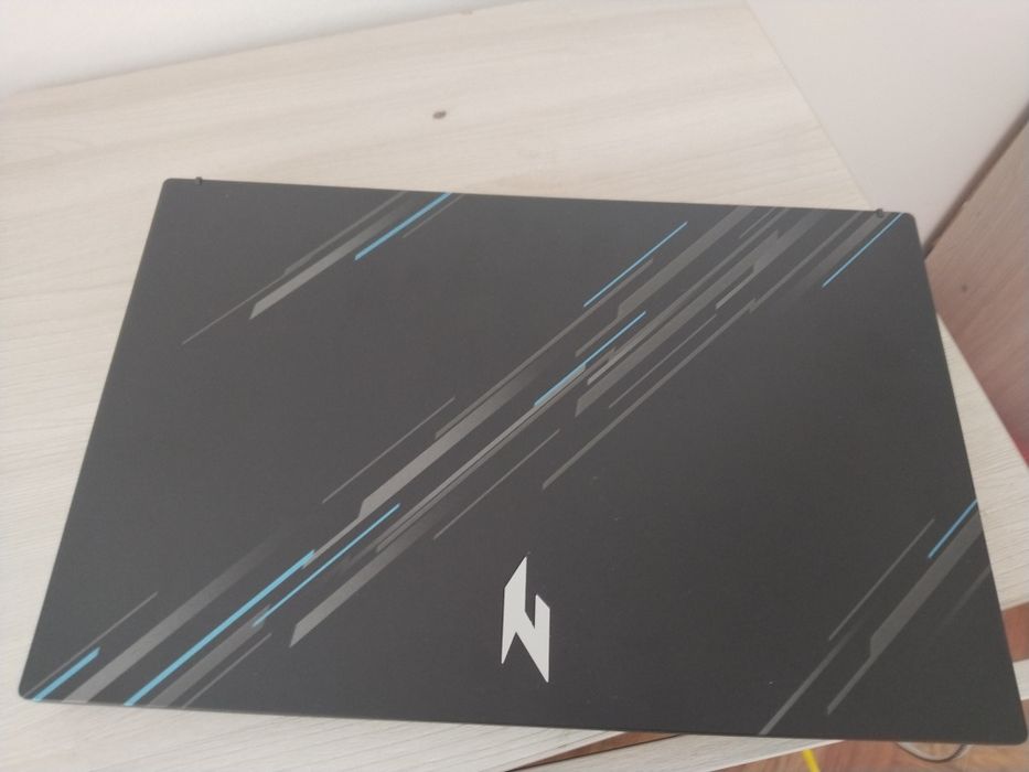 Продам ноутбук игровой