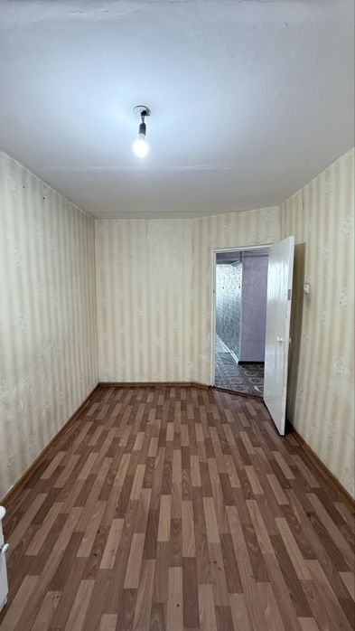 Койбакова 3 ком 1 этаж