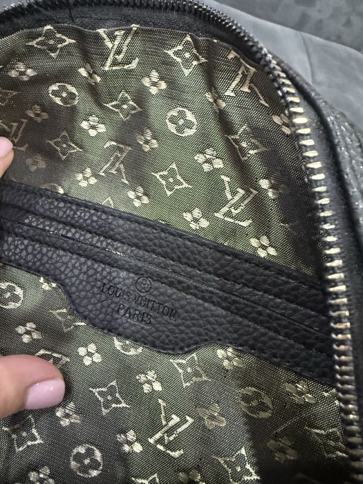 Кожен сак в черен цвят