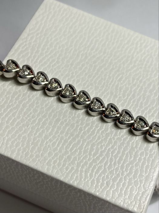 Bratara aur alb cu diamante 1.01ct